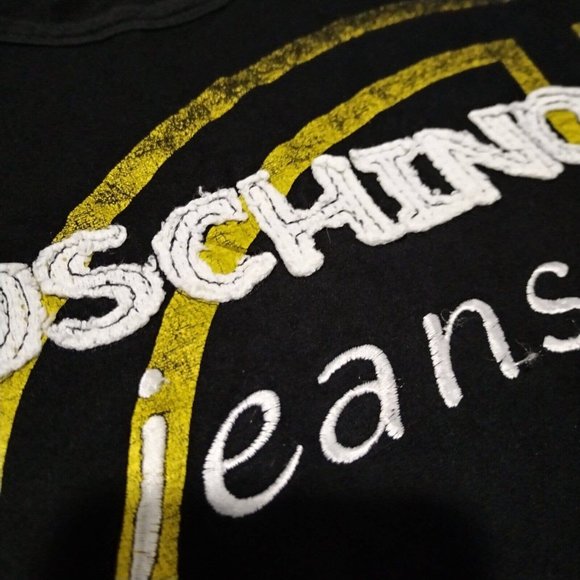 Vintage Moschino Jeans T Shirt Womens L Black Peace Embroidered Logo Graphic Top - Picture 4 of 14